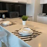 Star Residence By M&T
