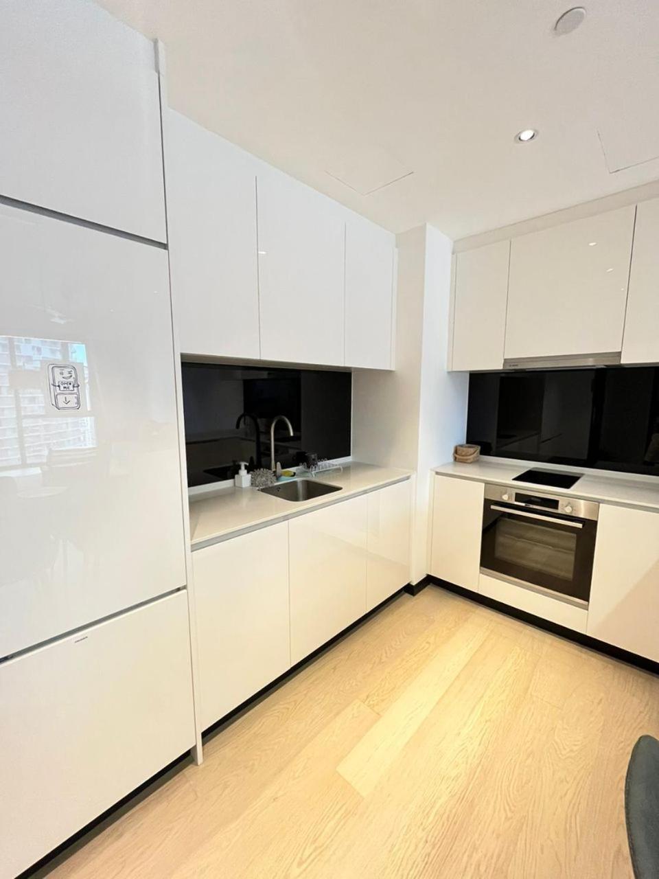 Star By M&t Apartment *